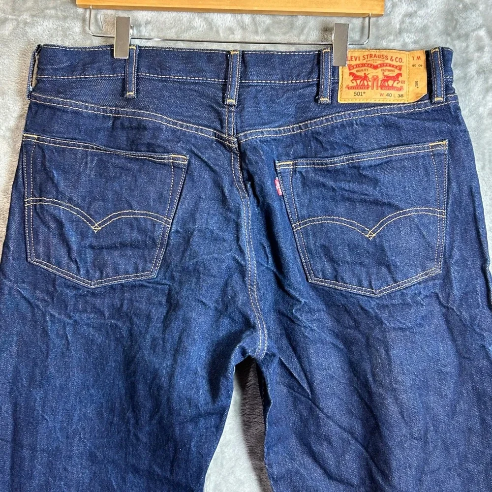 Levi's 501 Original Fit Jean Men 40x38 Button Fly Straight Leg Dark Wash Indigo